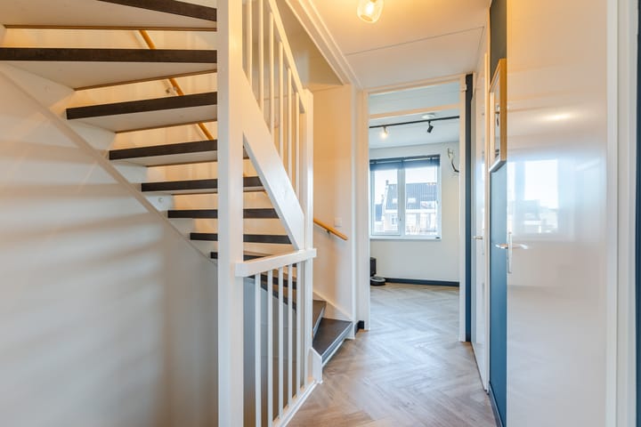 Photo 34 of Penningkruid 86