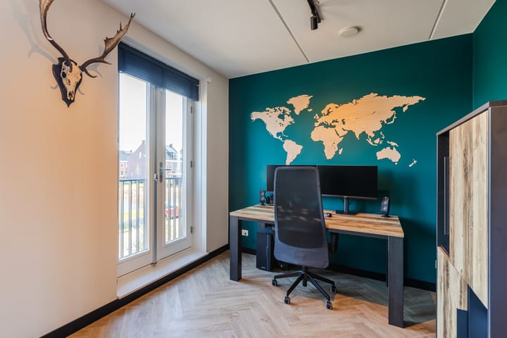 Photo 49 of Penningkruid 86