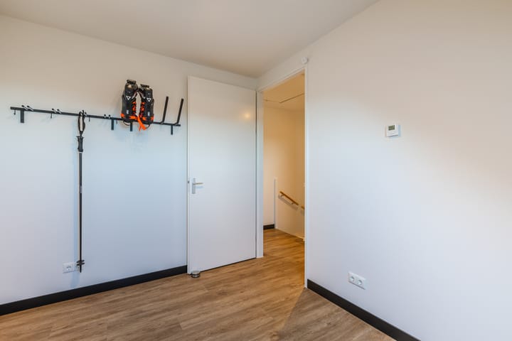 Photo 54 of Penningkruid 86