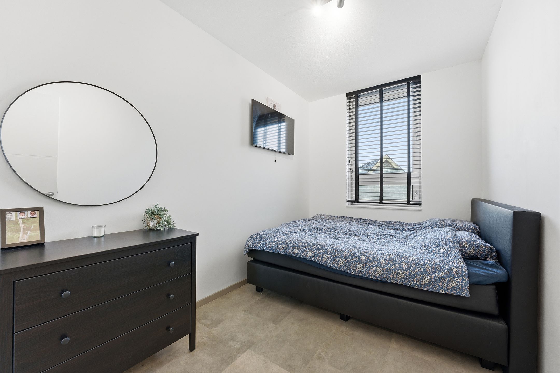 Foto 36 van Zwembaan 64