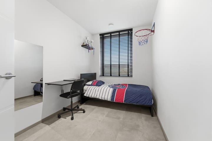 Foto 38 van Zwembaan 64