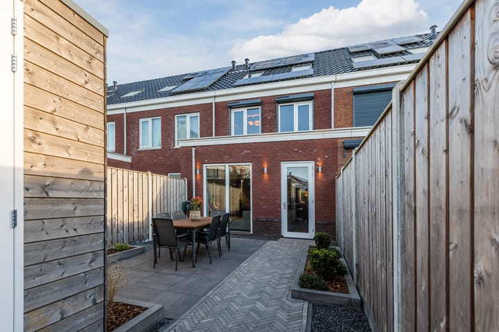 Photo 66 of Penningkruid 86