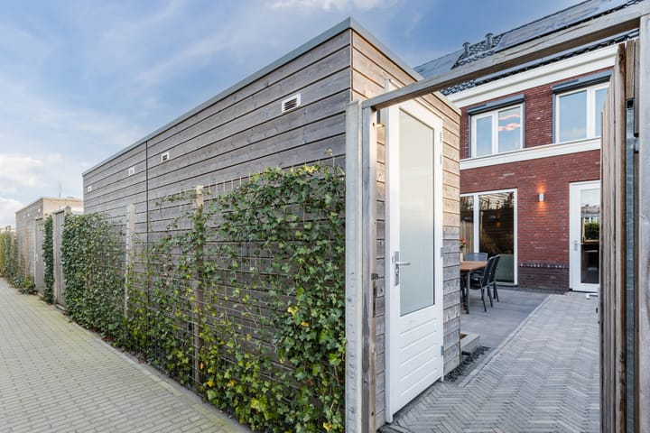 Photo 69 of Penningkruid 86