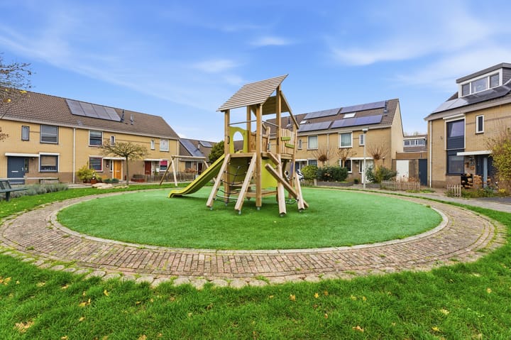 Photo 32 of Zeemanstraat 54