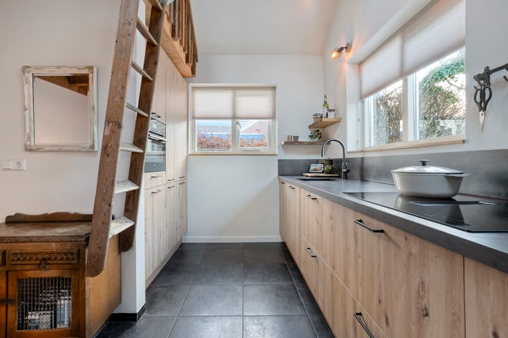 Foto 14 van Middenraai 79-A