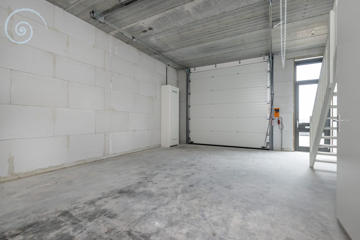 Bekijk foto 2 van Waterfront 5-t