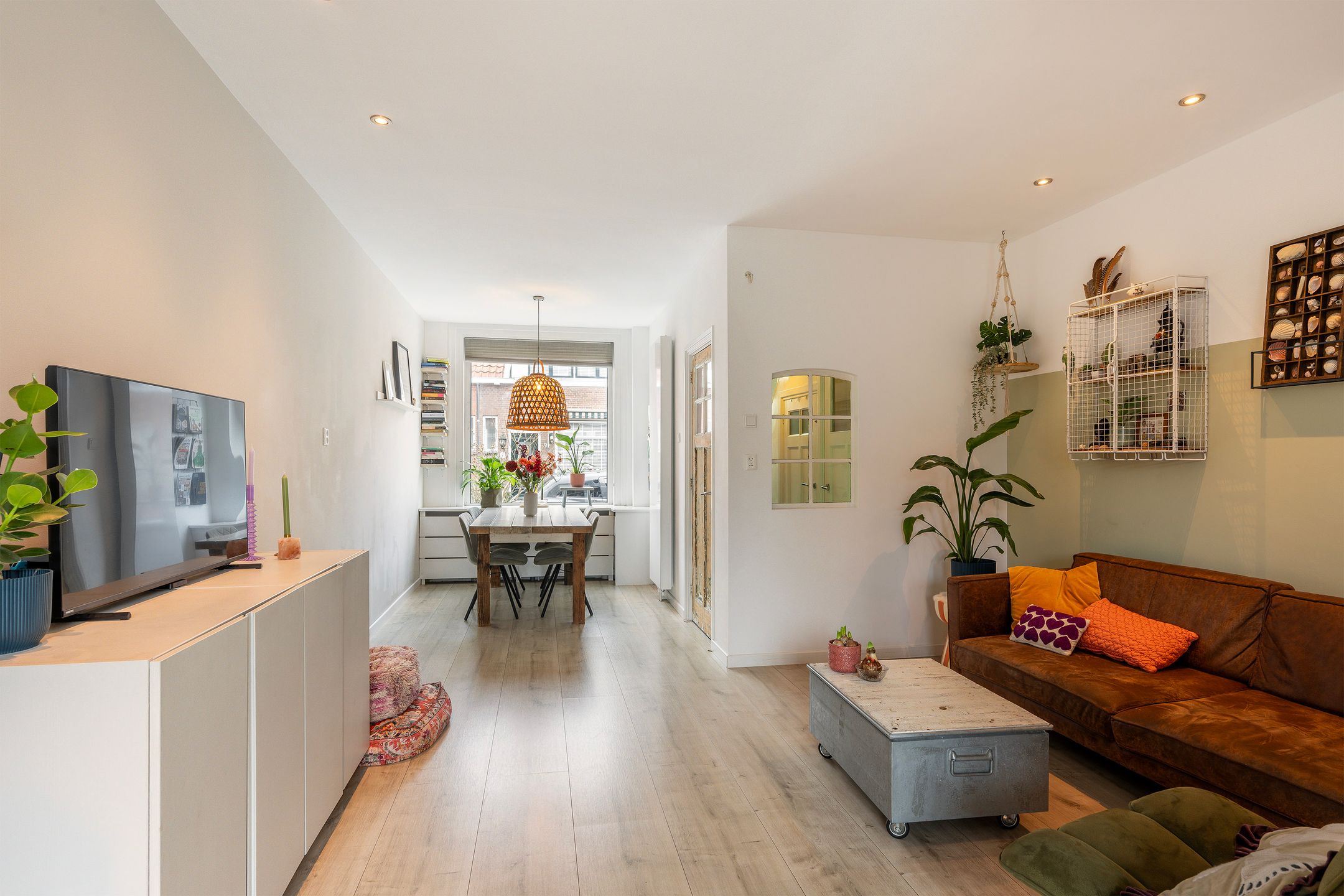 Foto 21 van Leliestraat 15