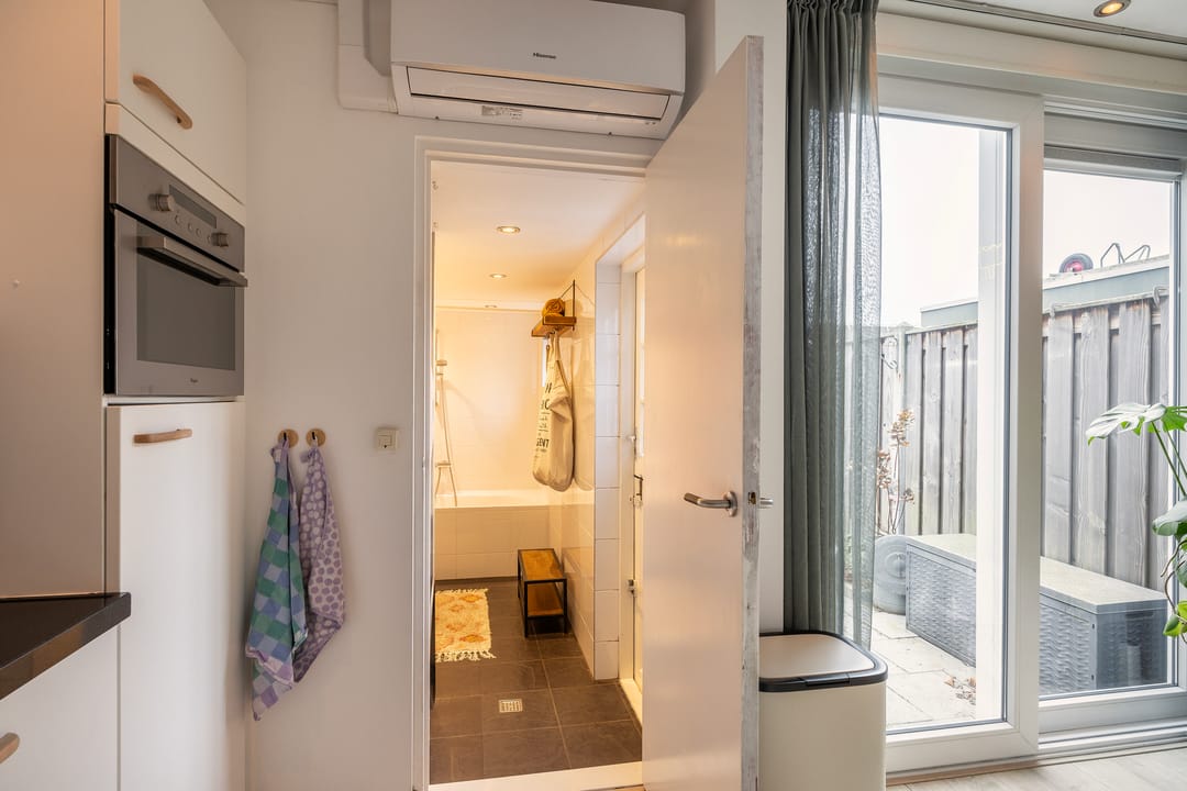 Foto 23 van Leliestraat 15