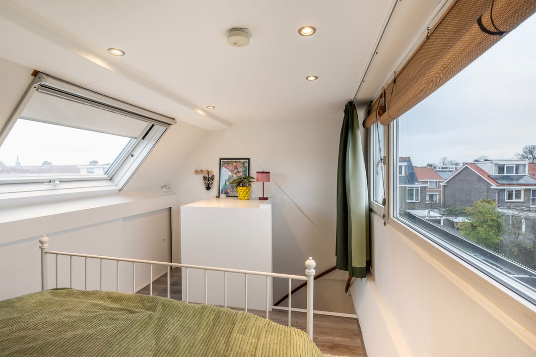 Foto 38 van Leliestraat 15