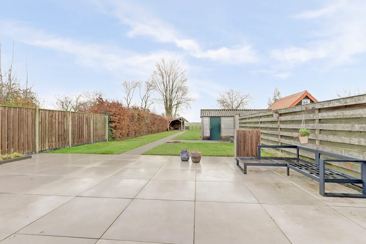 Foto 21 van Dorpsweg 42