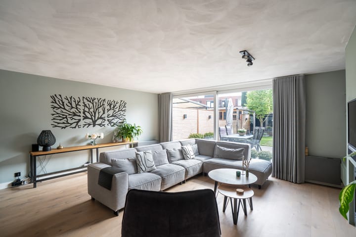 Foto 10 van Jacob van Looyhof 5