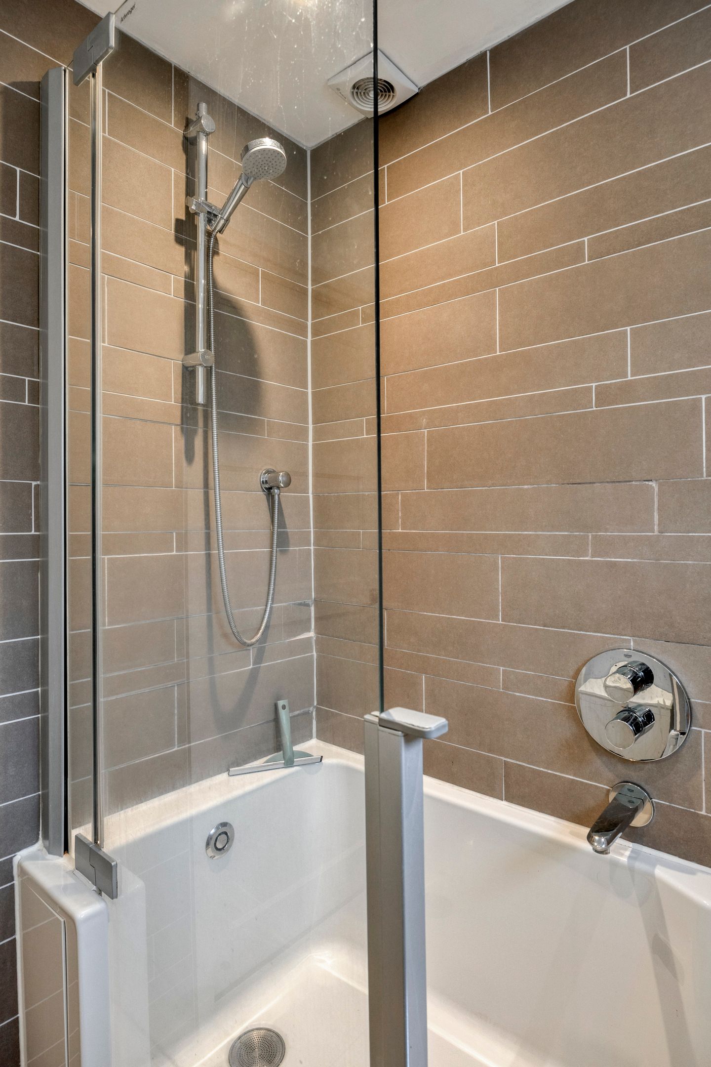 Foto 24 van Brahmslaan 39