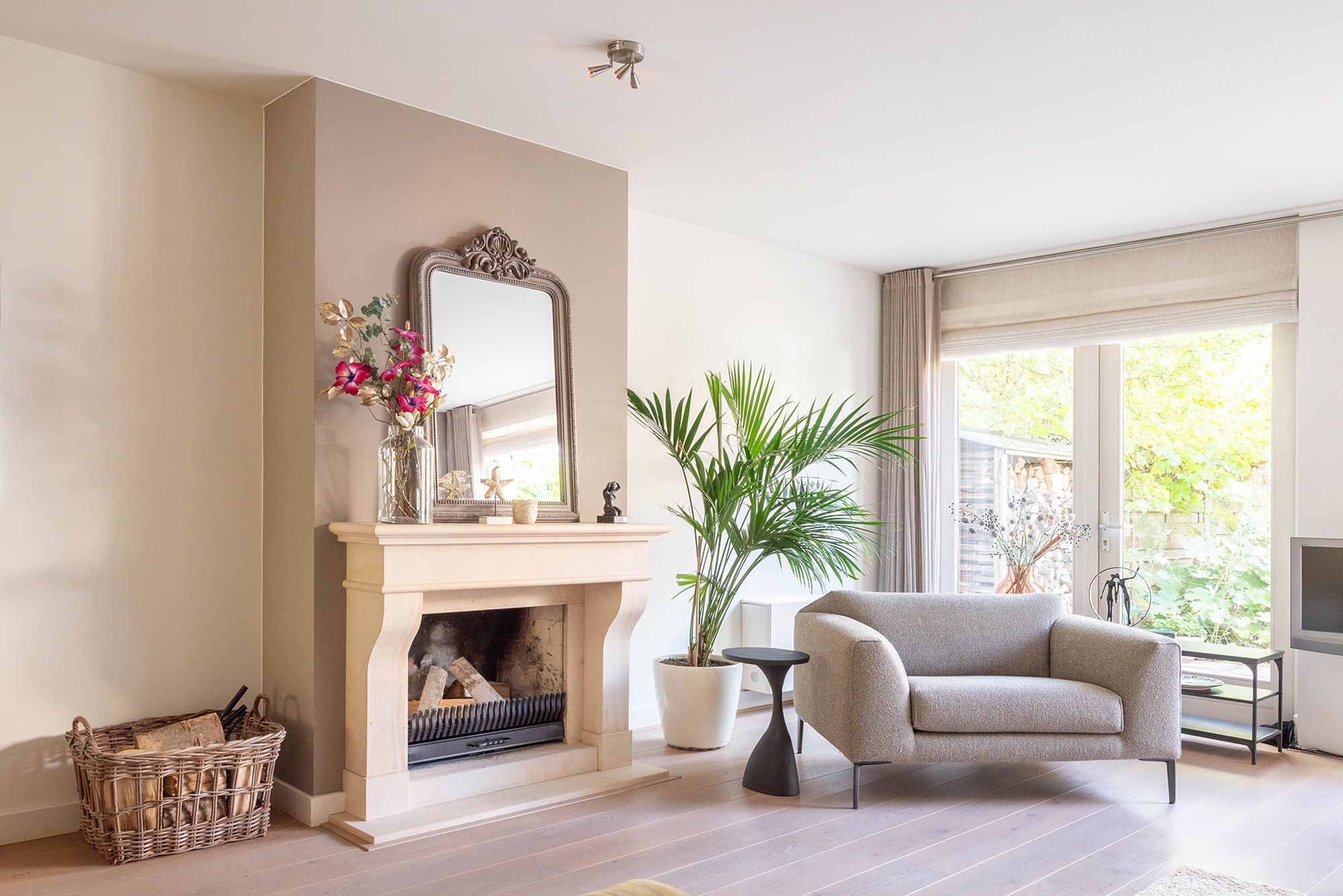 Photo 9 of Wegastraat 26