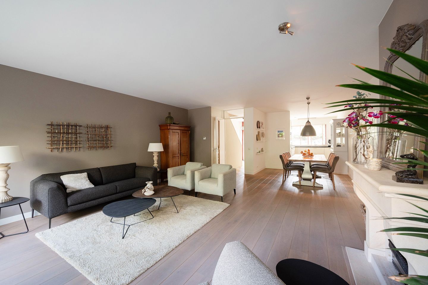 Photo 19 of Wegastraat 26