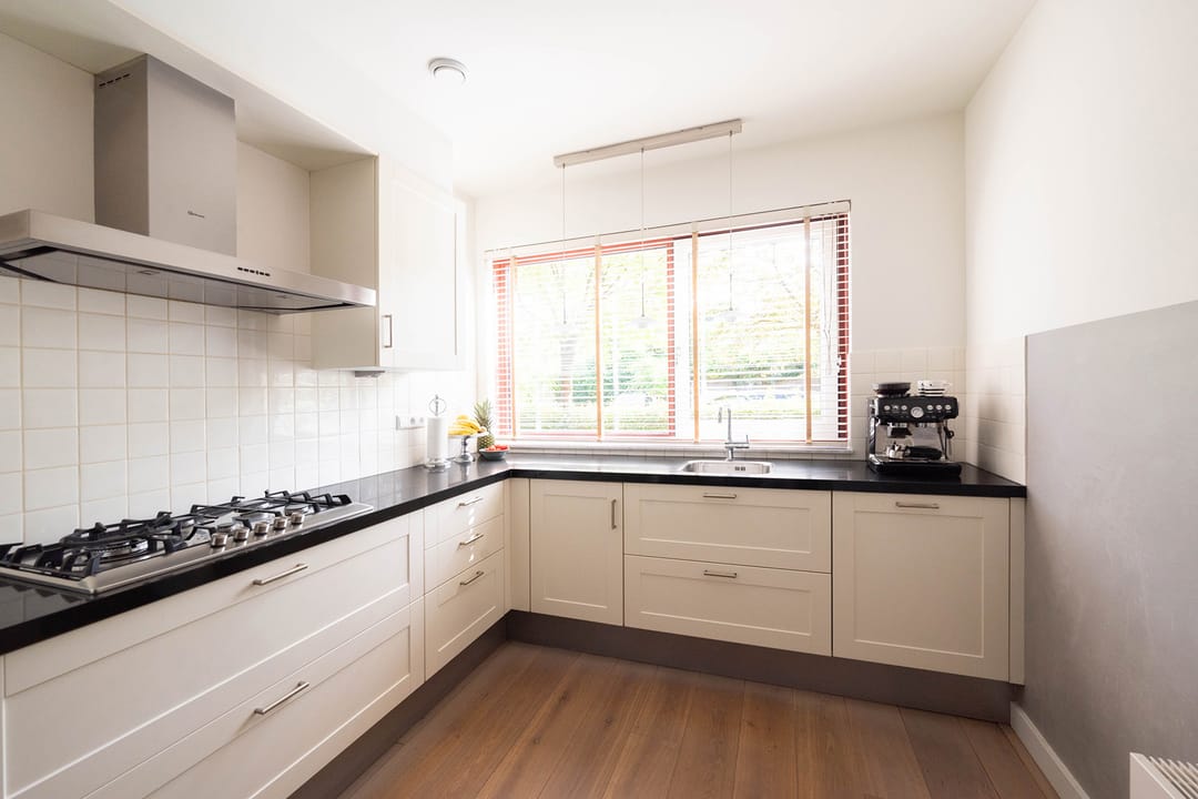 Photo 22 of Wegastraat 26