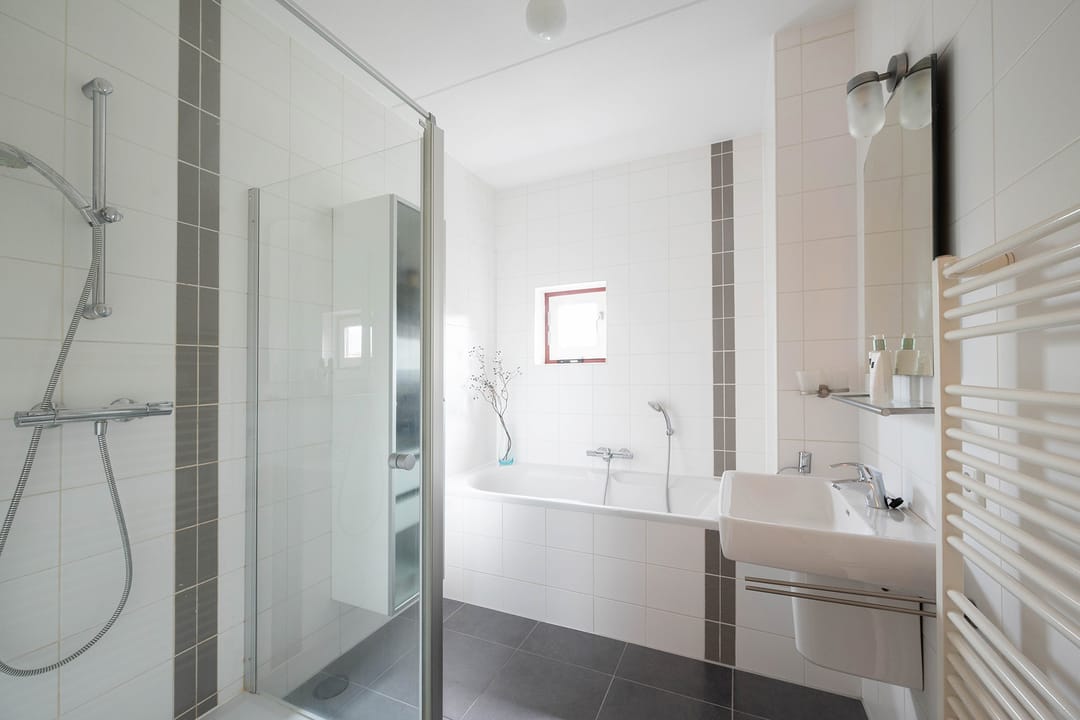 Photo 32 of Wegastraat 26