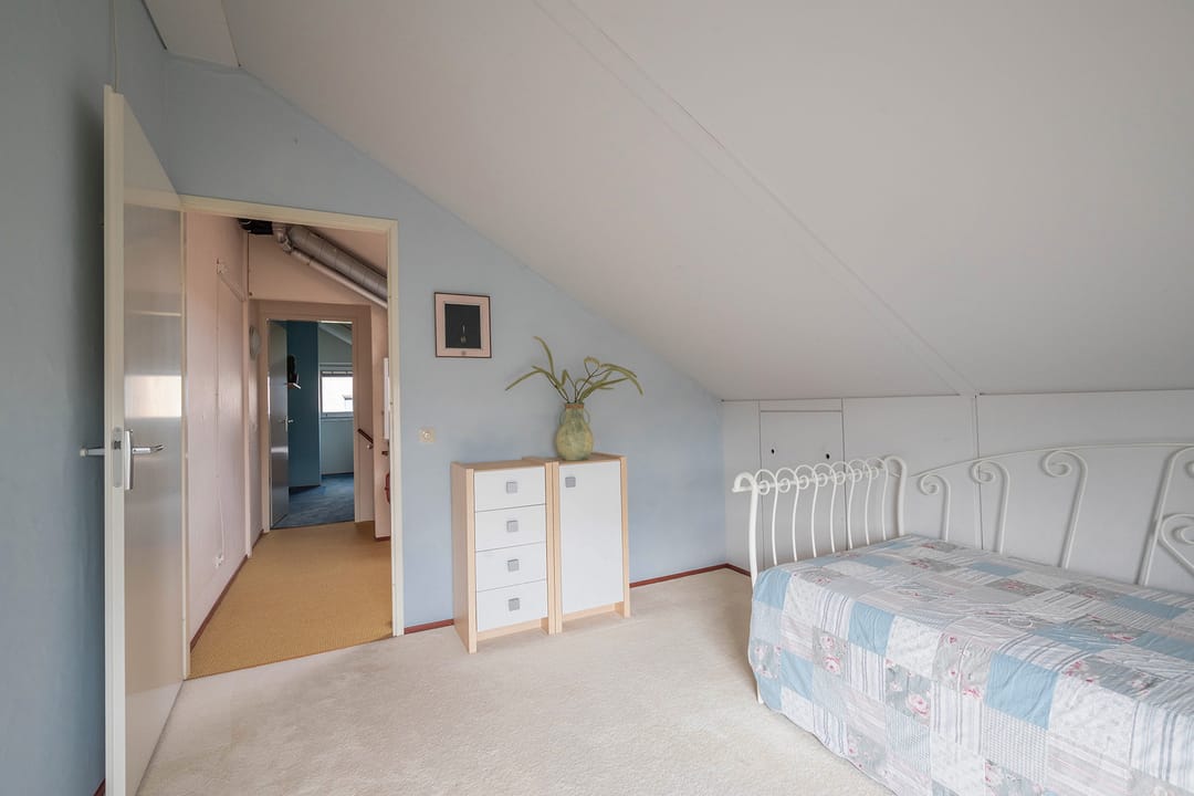 Photo 37 of Wegastraat 26