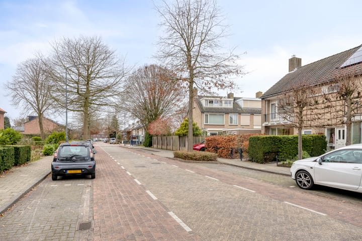 Foto 44 van Molenstraat 31