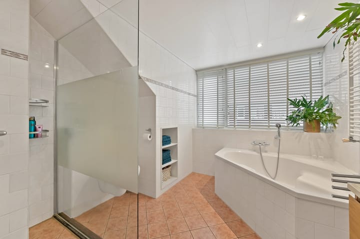 Foto 24 van Wethouder Dijkshoornlaan 14