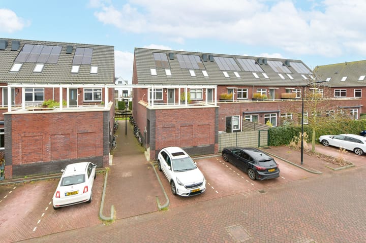 Foto 24 van Benedenland 23