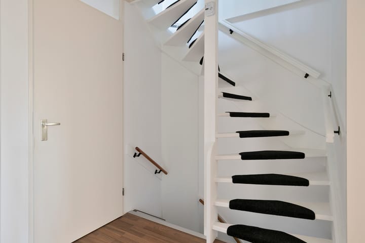 Photo 14 of Reeneik 40