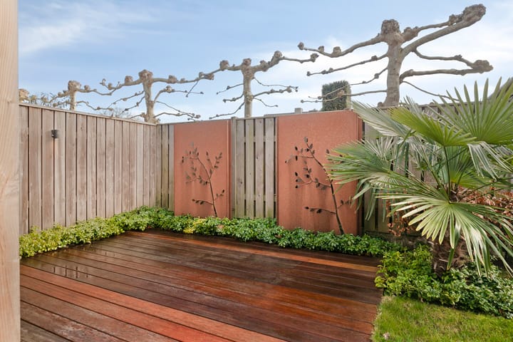 Photo 29 of Reeneik 40