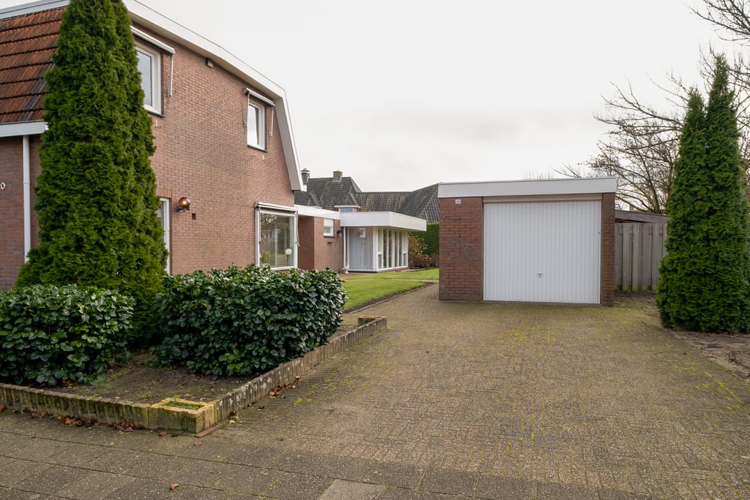 Photo 32 of Schoolstraat 20