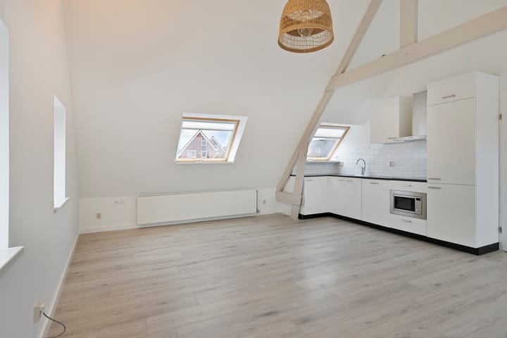 Photo 15 of Voorstraat 39-A