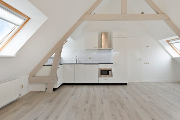 Photo 16 of Voorstraat 39-A