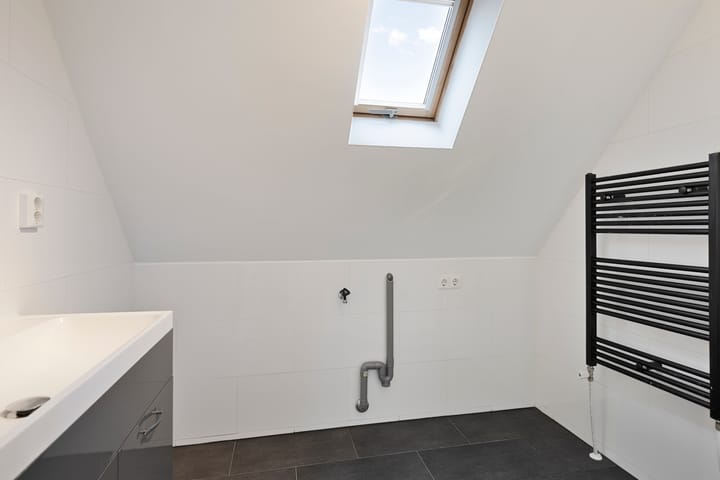 Photo 22 of Voorstraat 39-A