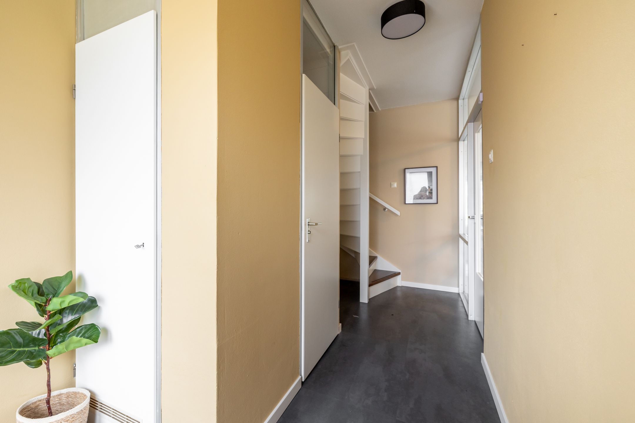 Foto 9 van Gebr. Conijnstraat 41