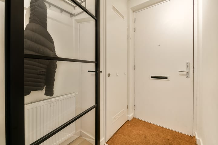 Photo 4 of Flemingstraat 94-B