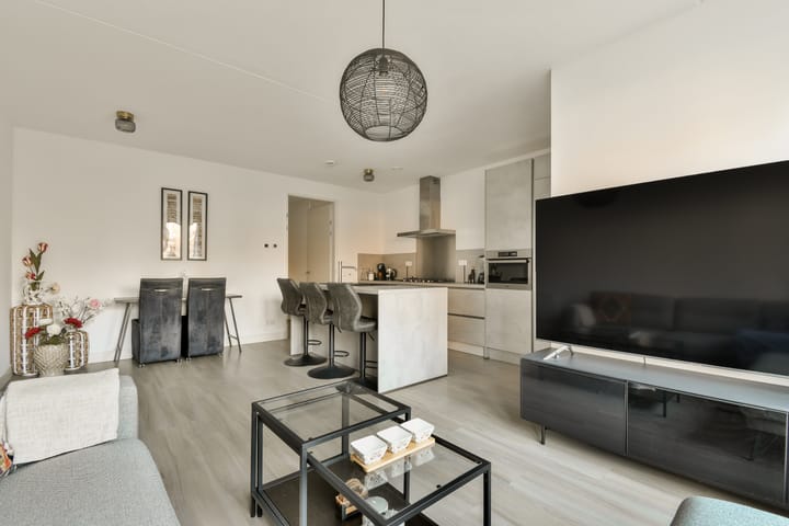 Photo 7 of Flemingstraat 94-B