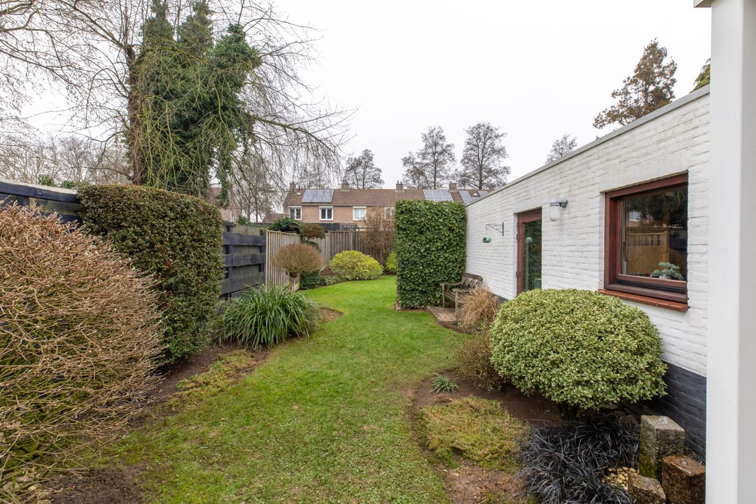 Foto 26 van Monseigneur Lemmensstraat 10