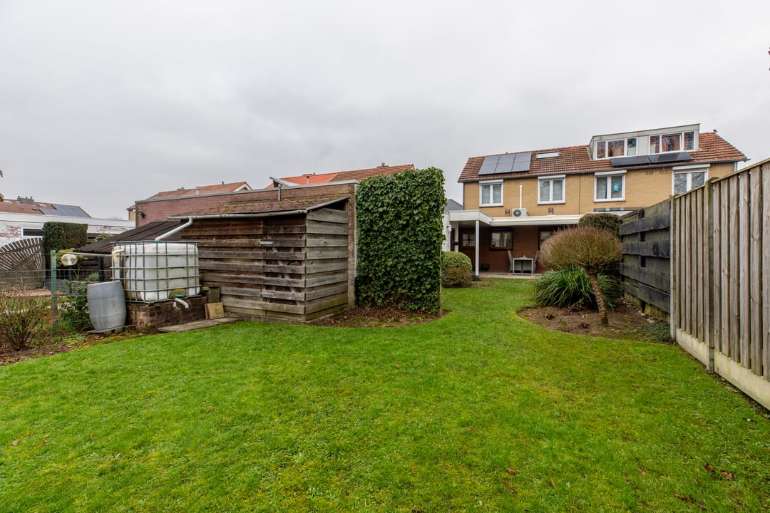 Foto 28 van Monseigneur Lemmensstraat 10