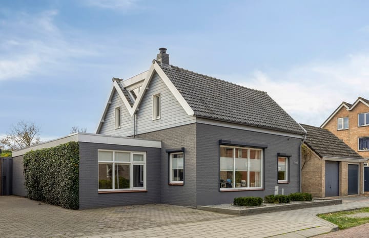 Burgemeester van Campenhoutstraat 13