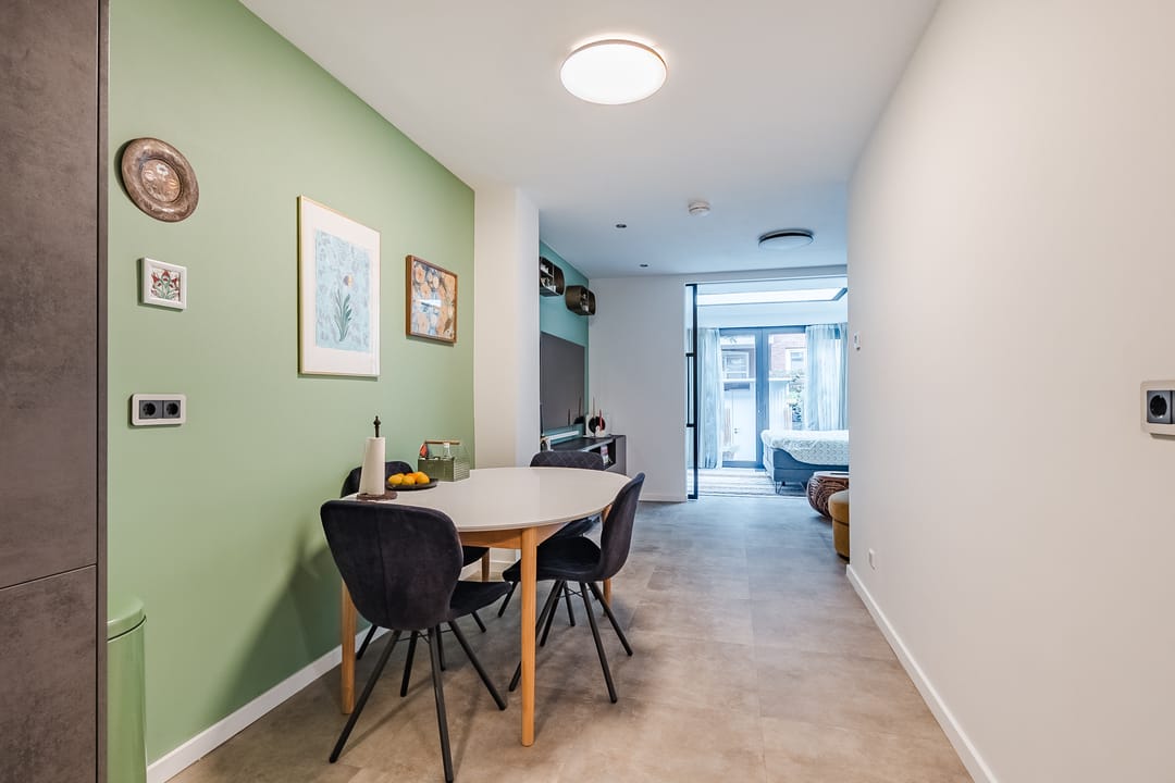 Foto 16 van Oostvoornsestraat 19-B