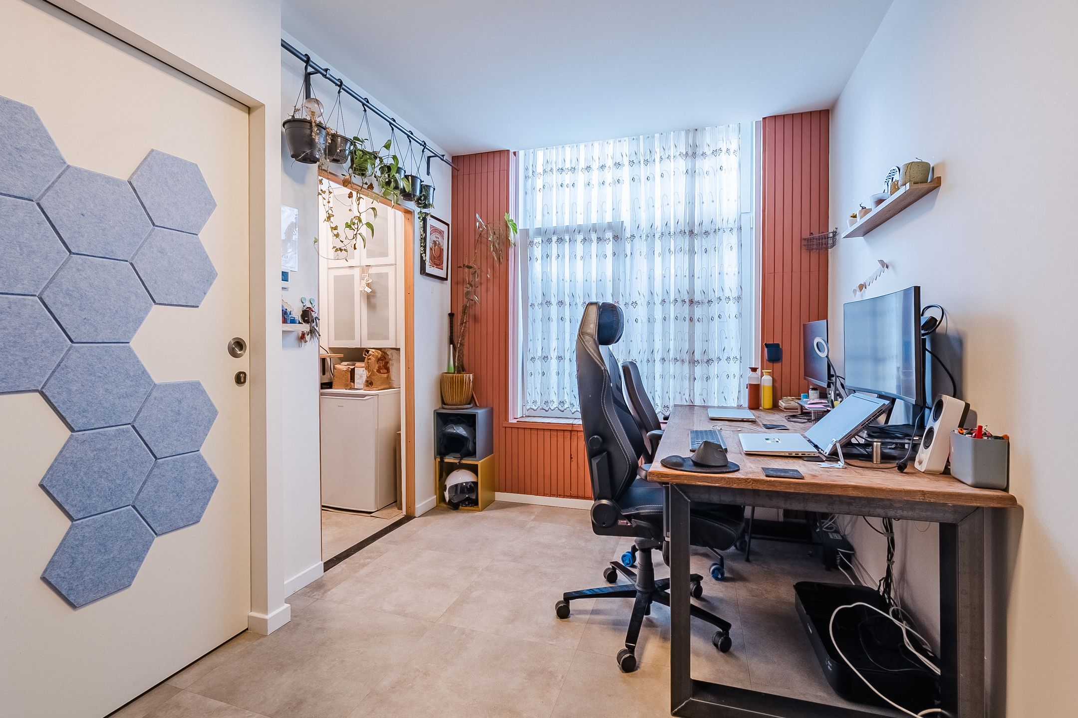 Foto 24 van Oostvoornsestraat 19-B