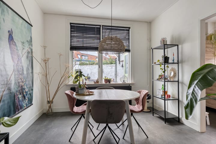 Foto 11 van Anjelierstraat 6