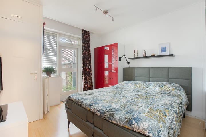 Foto 15 van Tollenstraat 10-B