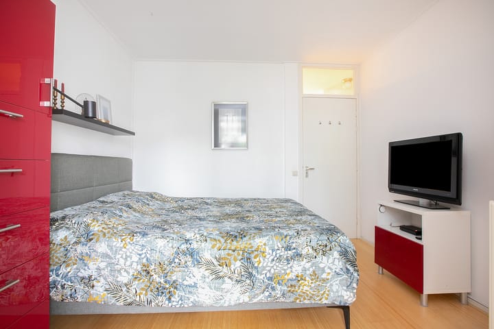 Foto 16 van Tollenstraat 10-B