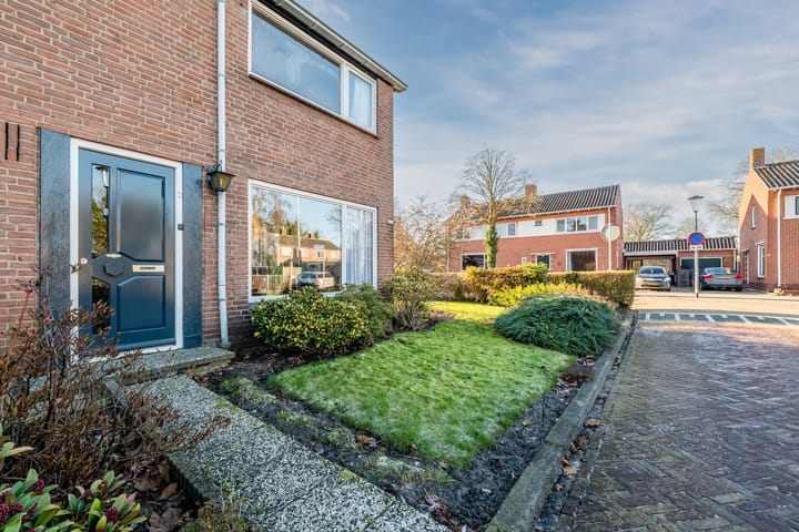 Photo 4 of Magninstraat 2