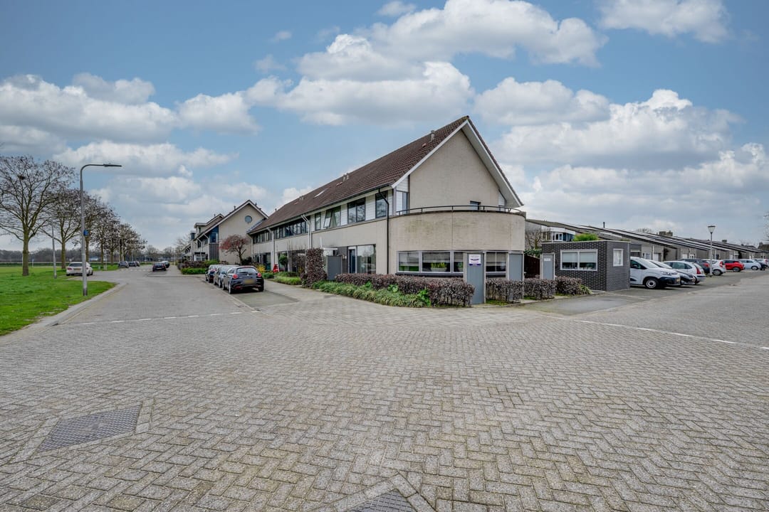 Foto 2 van Verzonken Kasteel 70