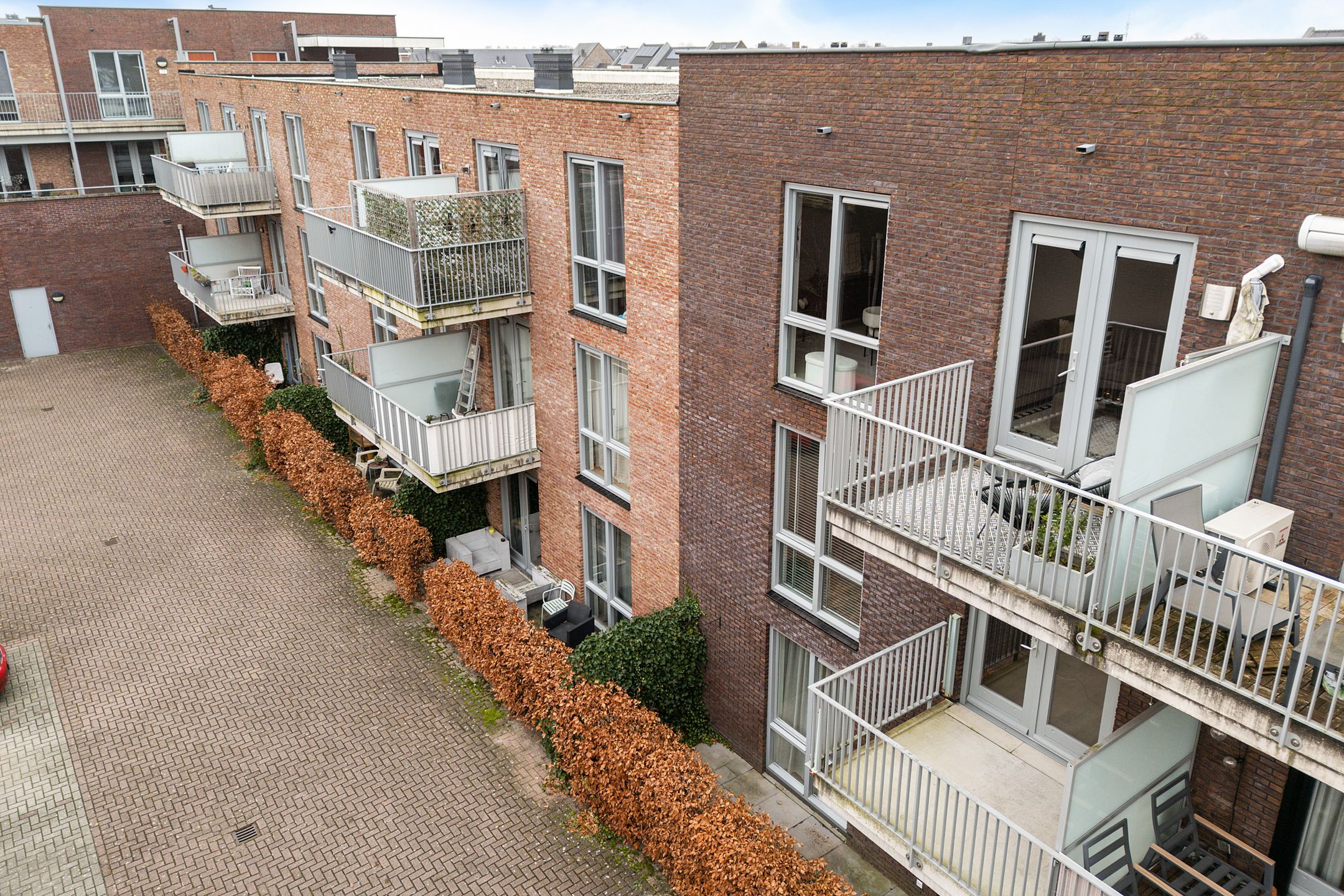 Foto 18 van Pieter van Vollenhovenstraat 11