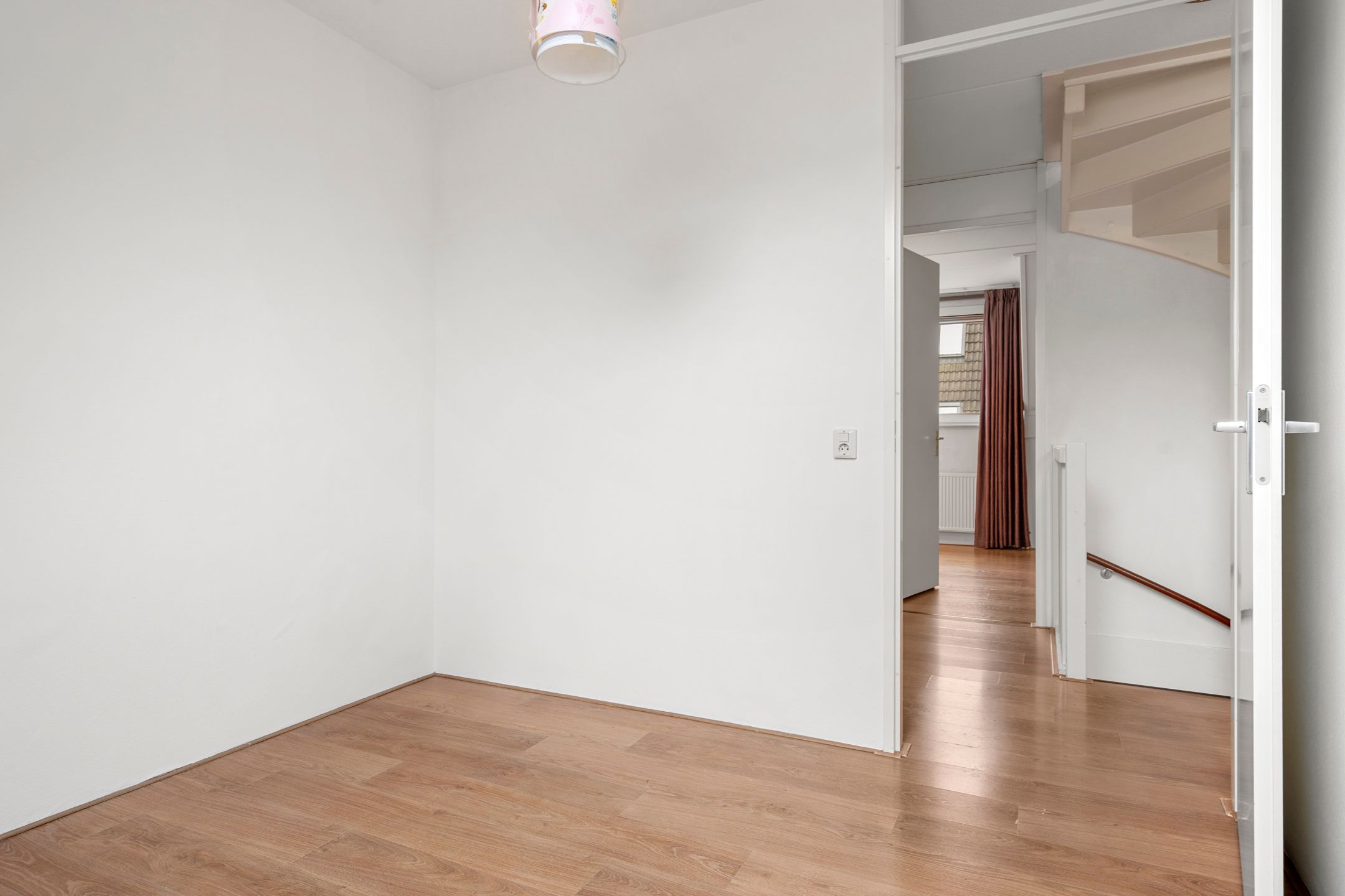 Photo 39 of Heyenerf 24