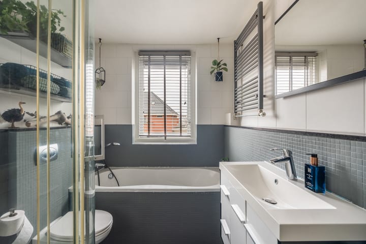 Foto 5 van Donizettistraat 46