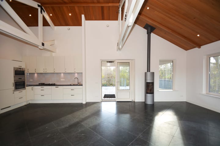 Photo 4 of Zwarteduinenweg 5