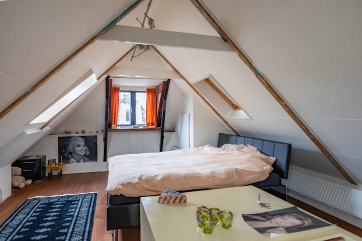 Photo 23 of Jan Goeverneurstraat 28-A