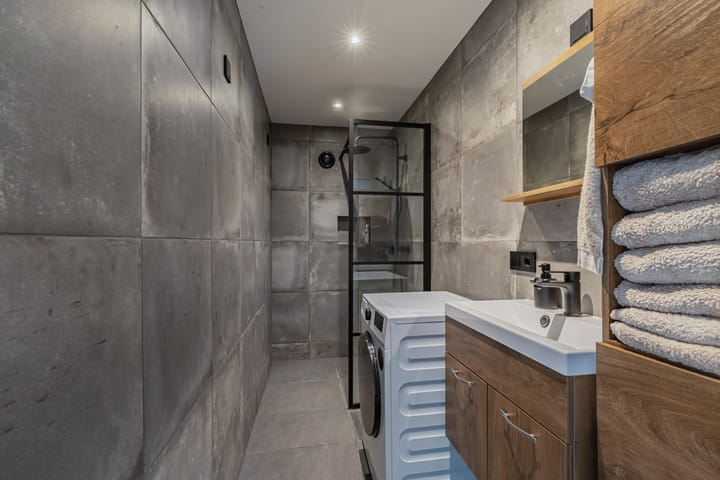 Foto 21 van Tjaarda 106