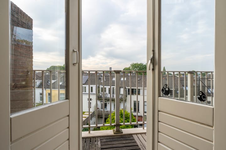 Foto 12 van Oosterstraat 15-C